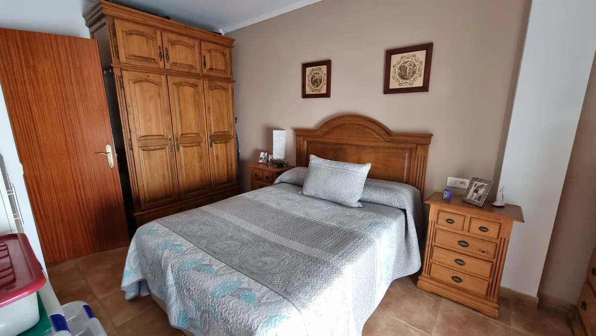 207bd356-e1e1-45e4-a8b9-823626d379d7