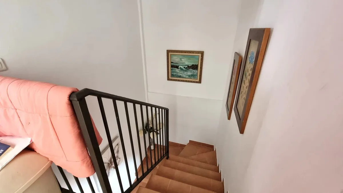 941a52c9-313d-454b-9dd3-64c9d4d81c47