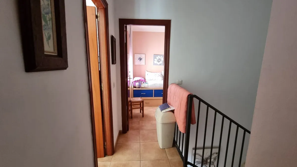 98f62859-1e95-469c-ade7-87fb48a1b454