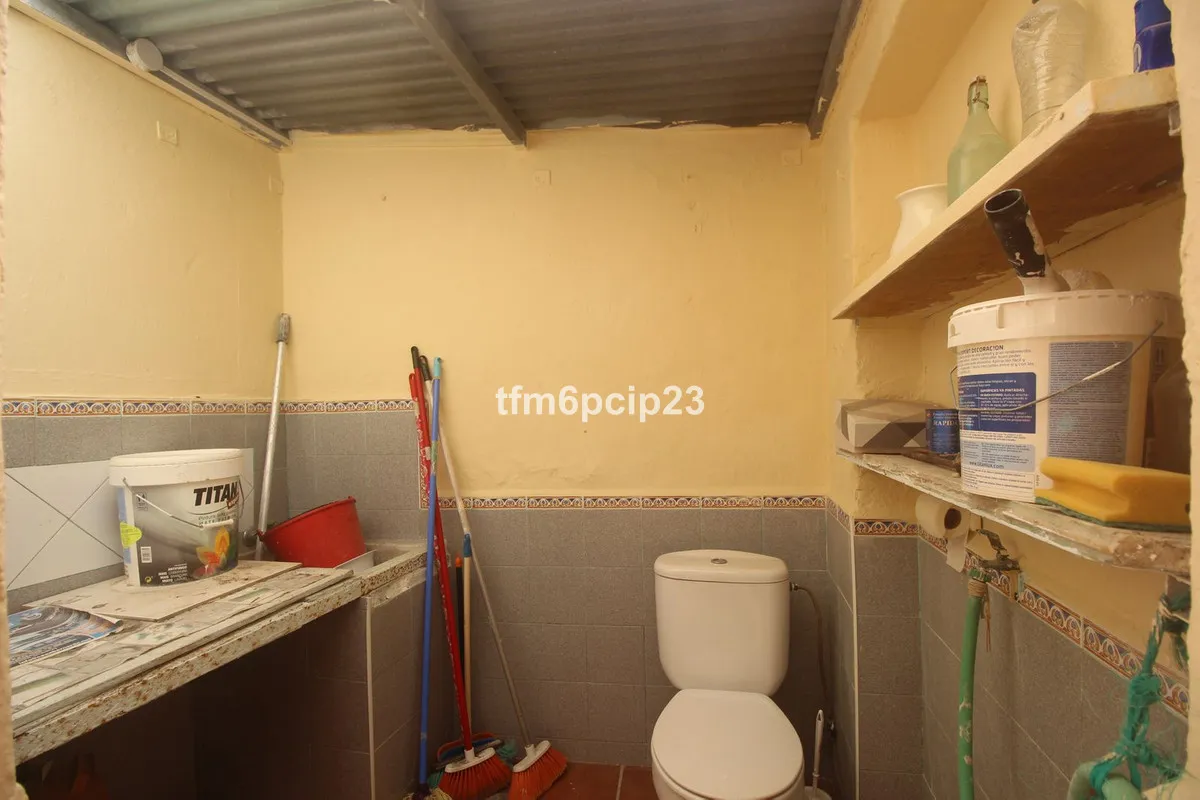 e75d4421-18a1-431b-bc99-063645285ff5