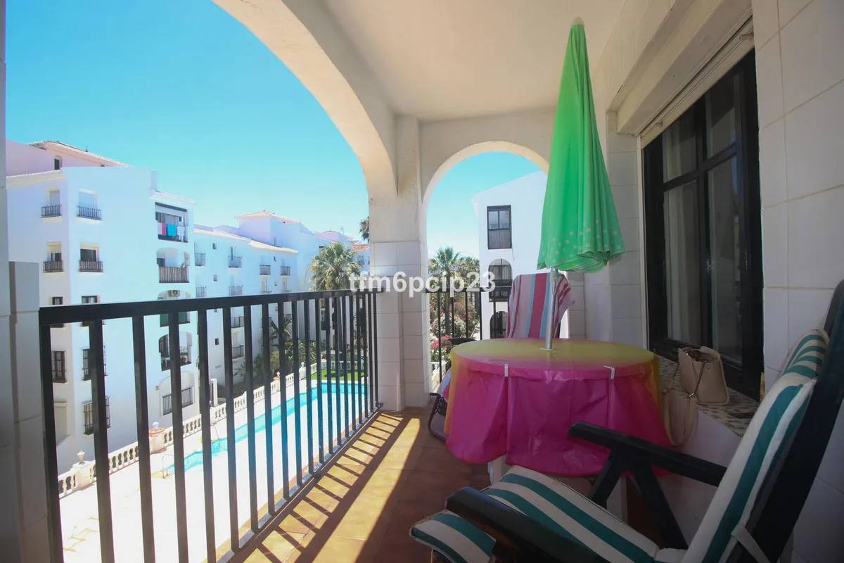 c8280046-17b5-405e-8baa-b200b459359e