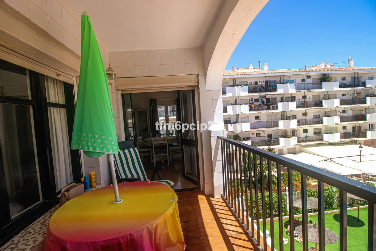 e6694ef1-3803-45f4-b749-7ae1723d588e