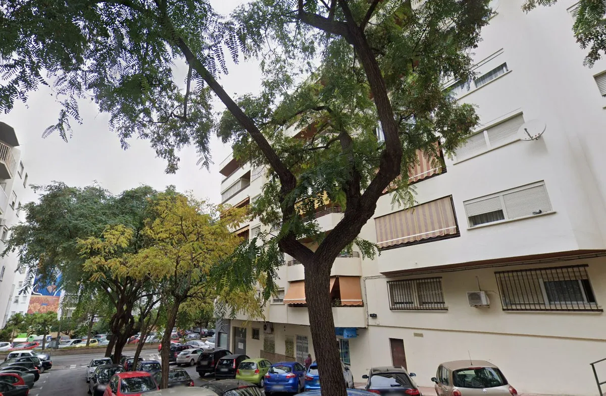 a637f917-5785-4334-9503-31ad8a7f775c