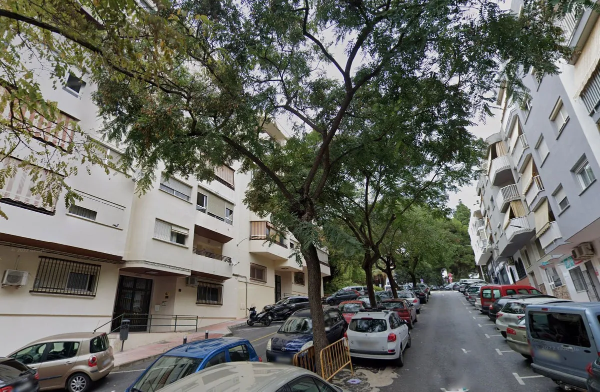 eb95b701-cf72-40ae-b474-50fbaa007af4