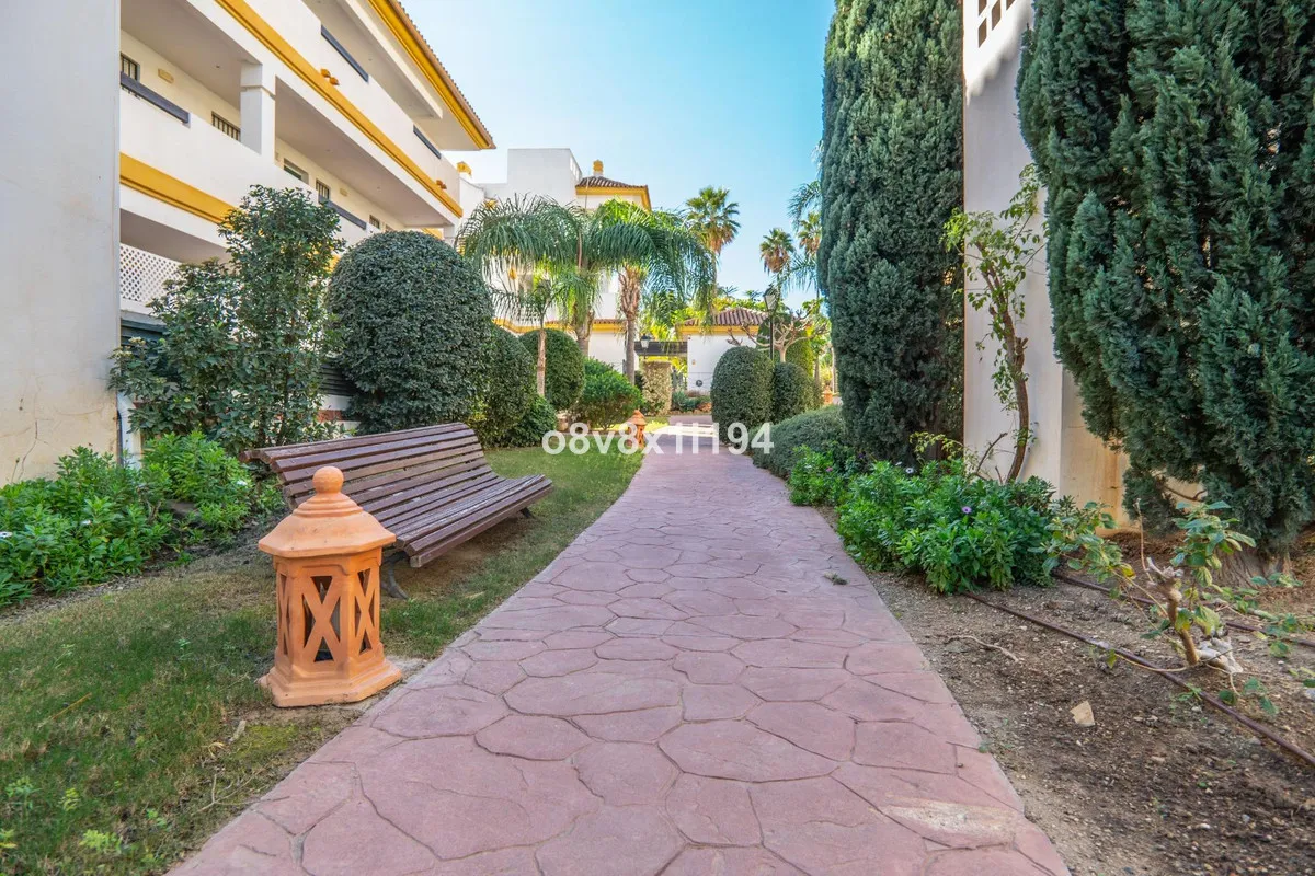 00b4eff6-dcb6-4184-9bcf-0be68b2bf6be