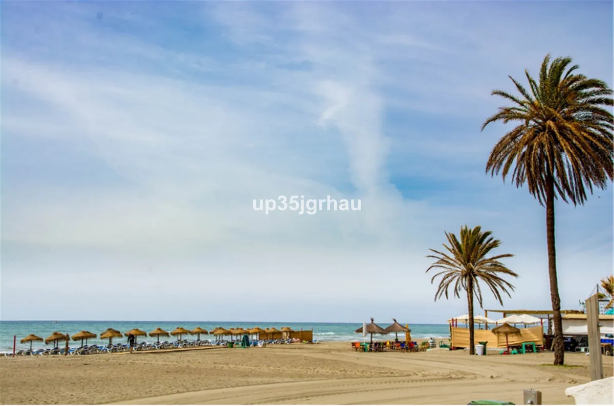 82fc4f09-1ae2-4dba-9816-e4c947d1d64c