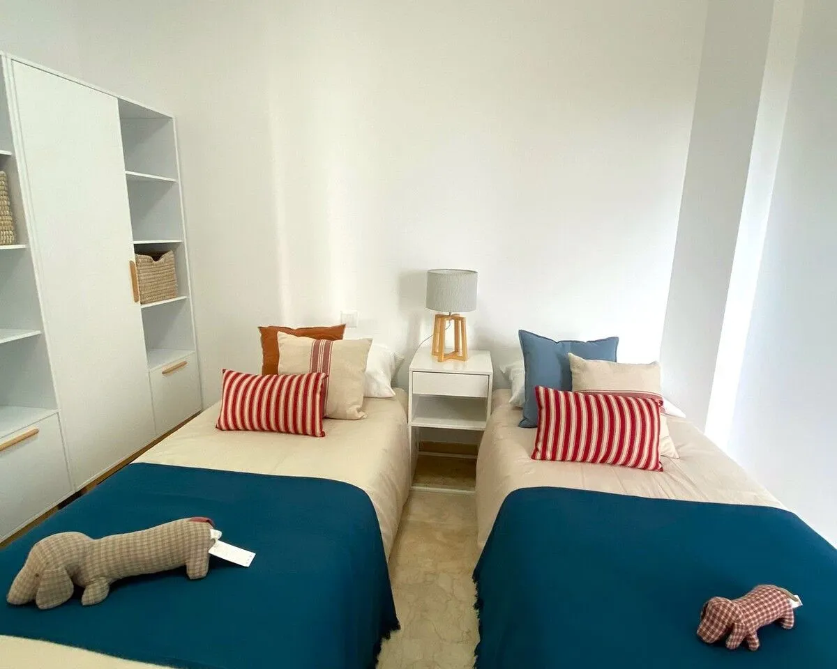 97e5e5a1-32fd-4be2-b3e8-fb031687ffb5