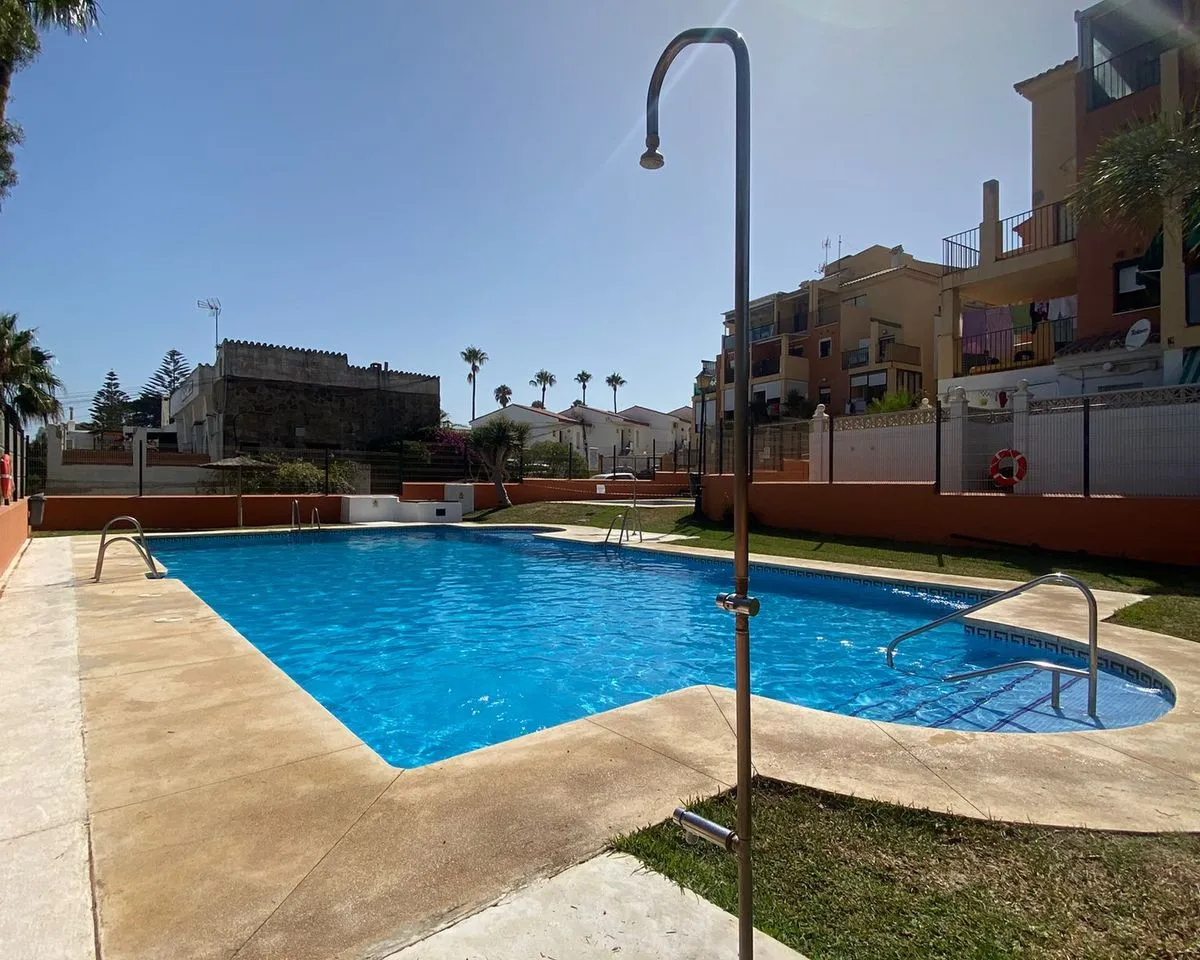 8702f2e7-38a3-40a0-9e11-cf7da0fb8c6b