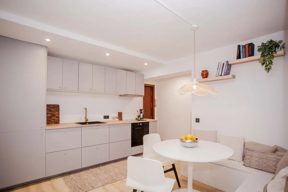 4a1a5d6b-4a19-4b35-b569-e4ddbc91a7a3