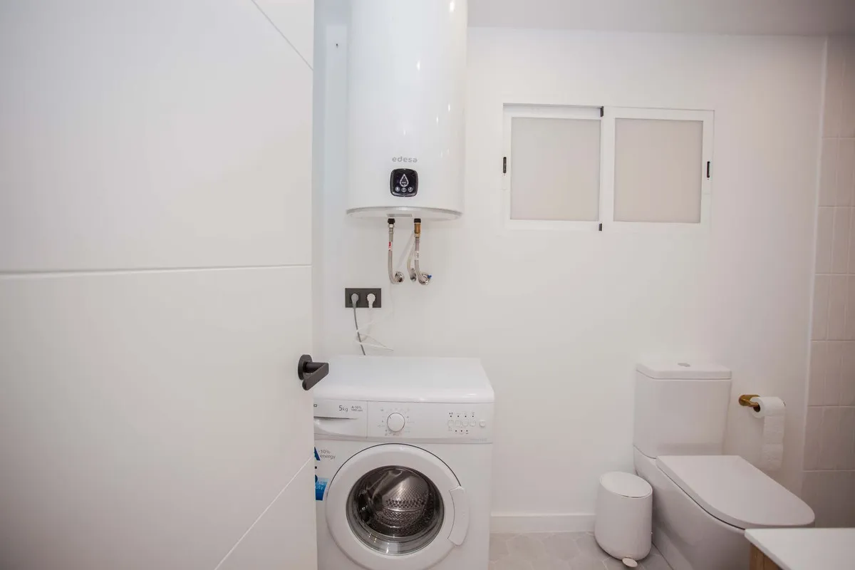 b7cd853c-e621-4d46-b546-4ed652a75f0a