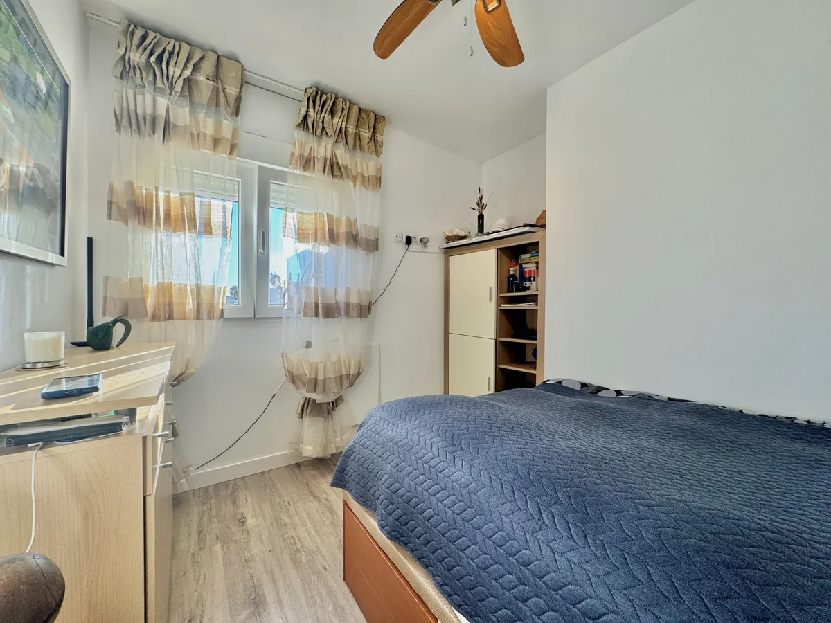 f5e8d7d4-6f4d-4457-830b-f8a9baefb8ea