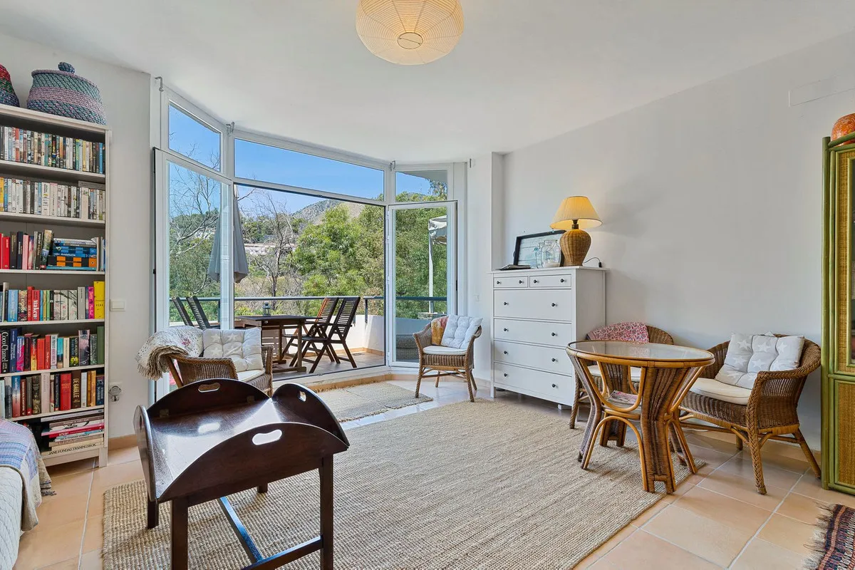 7aa6aee8-afa0-4f3f-a67f-66dc343bda86