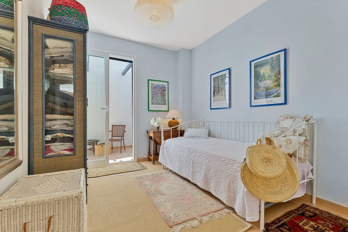 81e9441d-c549-41a0-8155-8dd0c7796a04