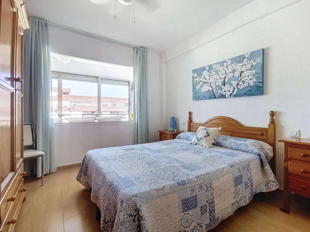 f1138942-0347-4894-a78f-eceb1ee9b9dc