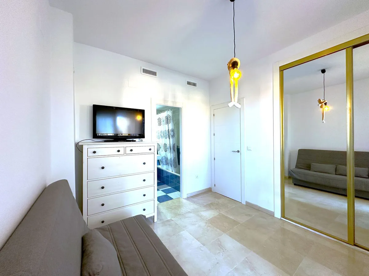 7267d3e3-56d7-4a3b-b7bb-d436c69a90ab