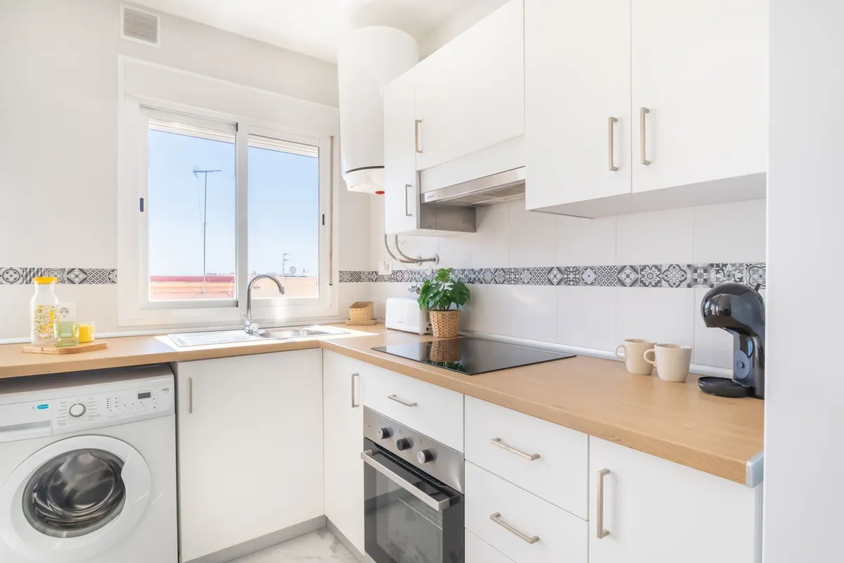 d3c38473-2e9e-48c3-85dd-2a3e517258ce