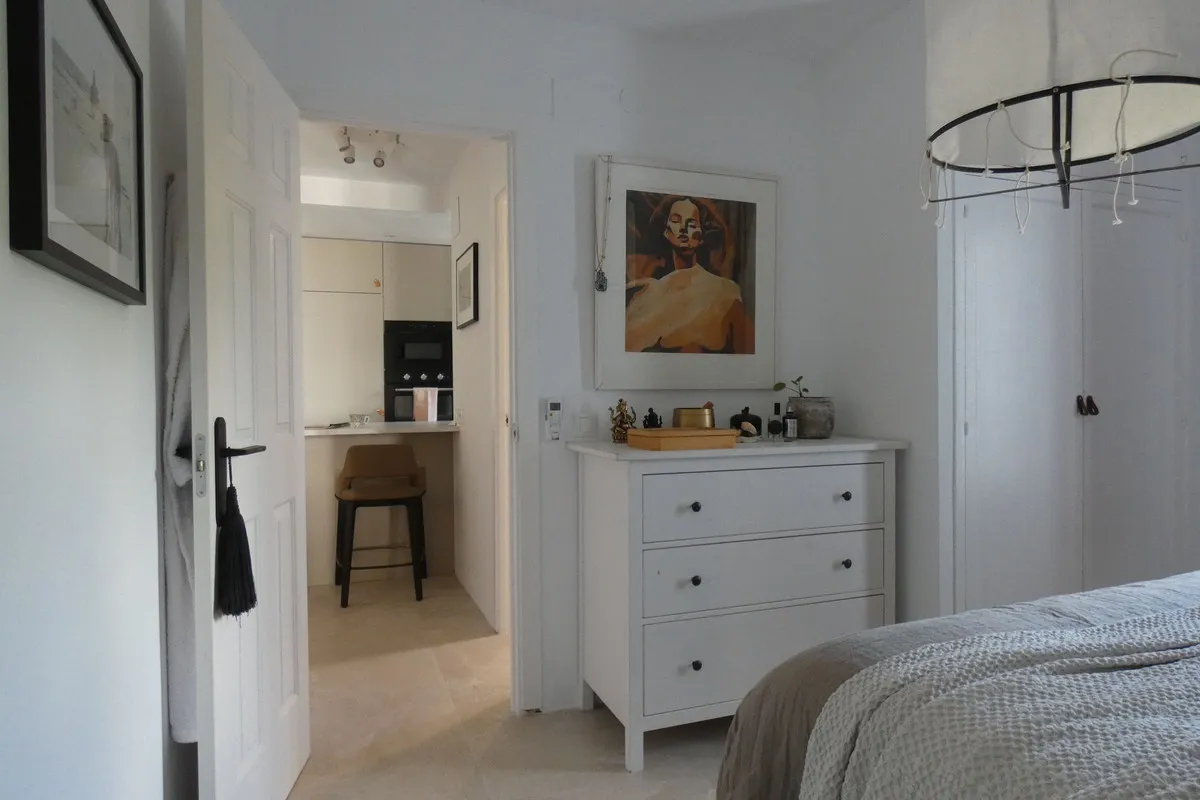 Stylish Beachside Apartment in Puerto de la Duquesa