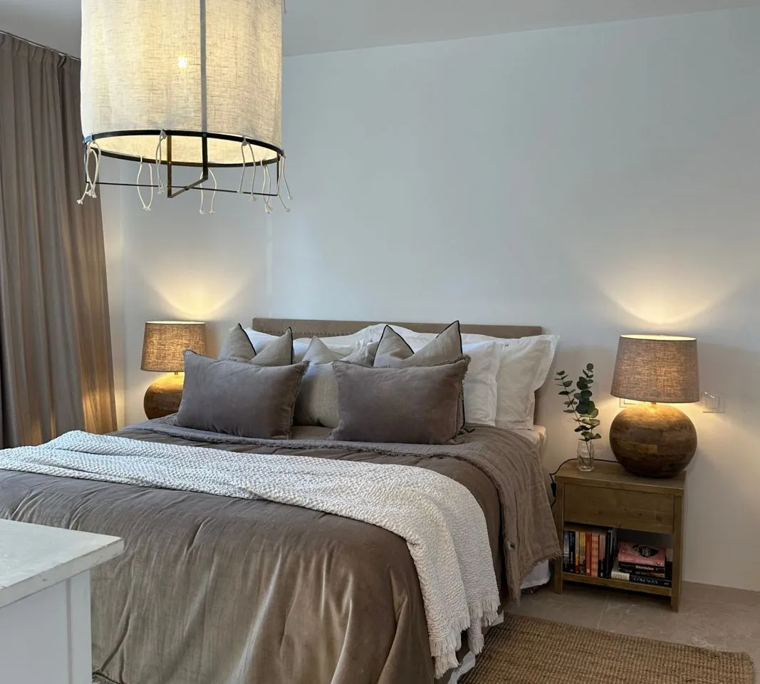 99d8657c-e310-493e-bb46-0fc3ff650d2f