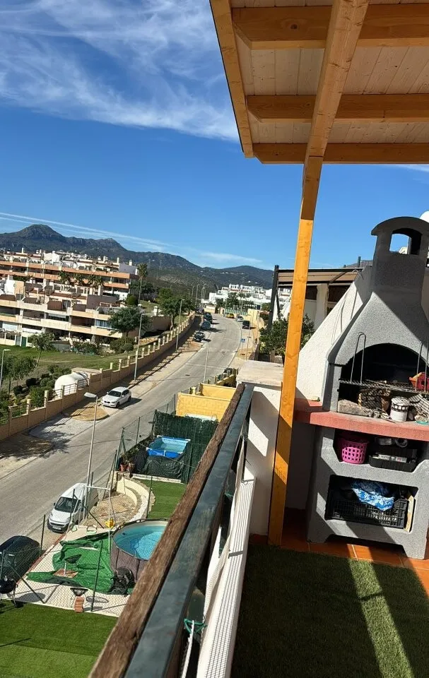 4ca3a76a-3e30-402a-a1be-c237f10ec093