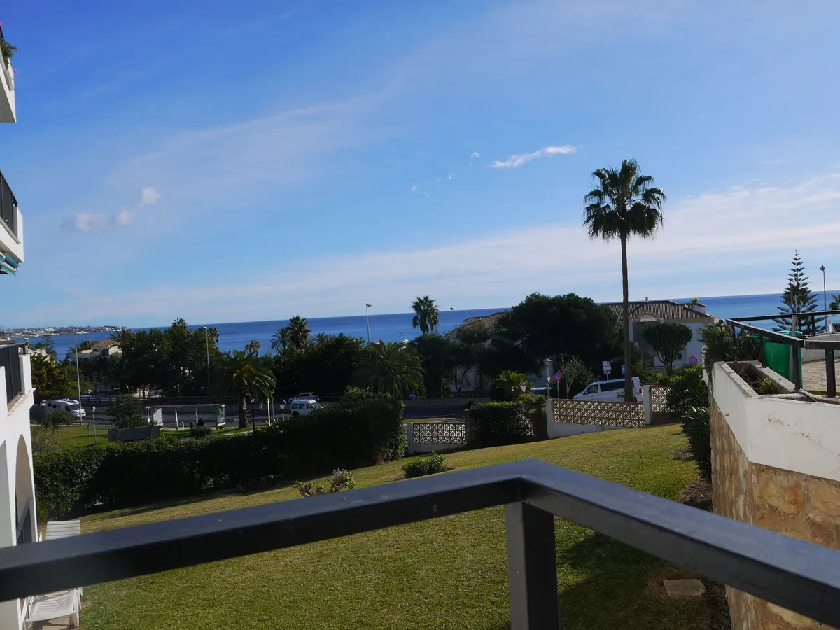 87e64237-986f-41d4-81ea-509a64b8ba18