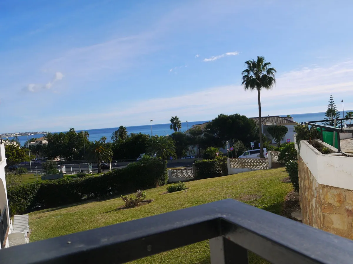 e9d39158-7f06-4201-b6db-ec4d337a93de