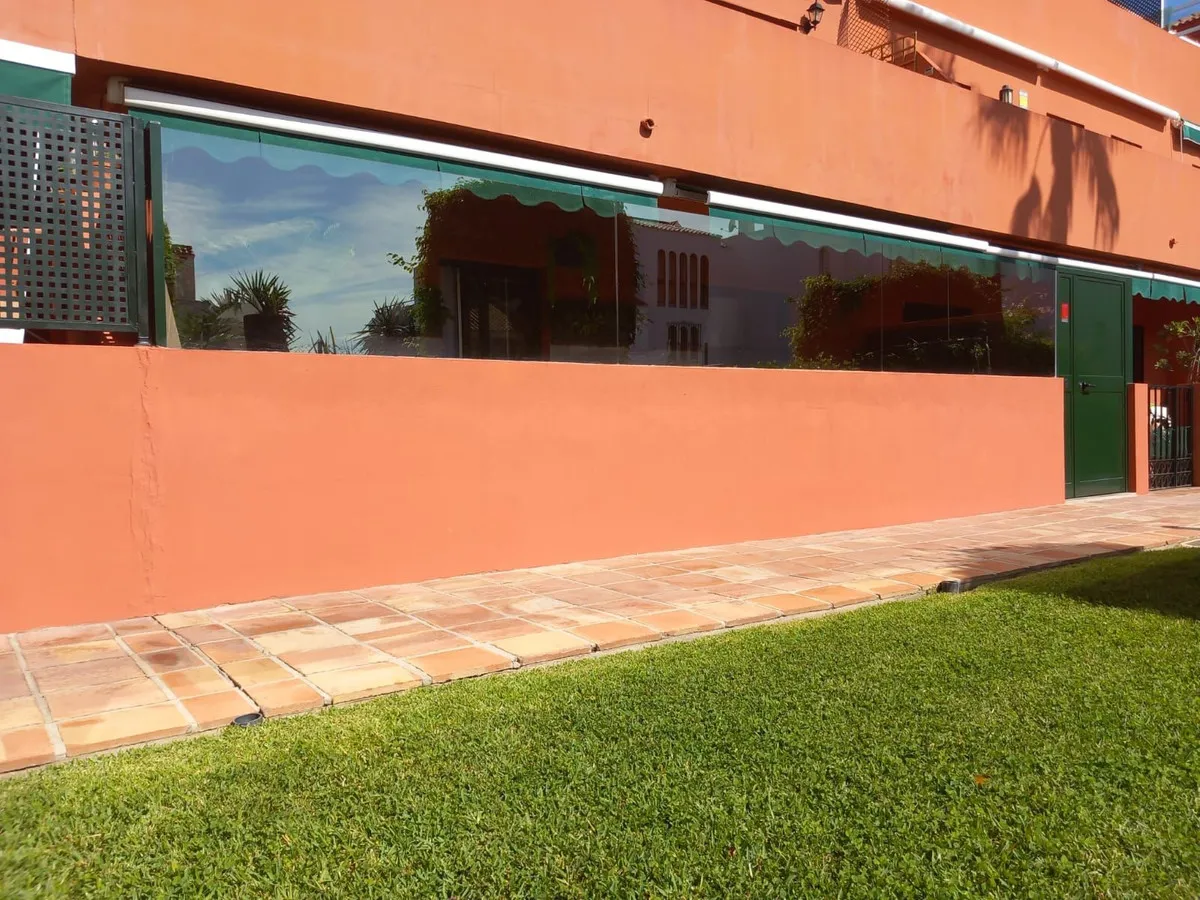 a24bf2f8-a681-4c3e-baf1-107b93114d9b