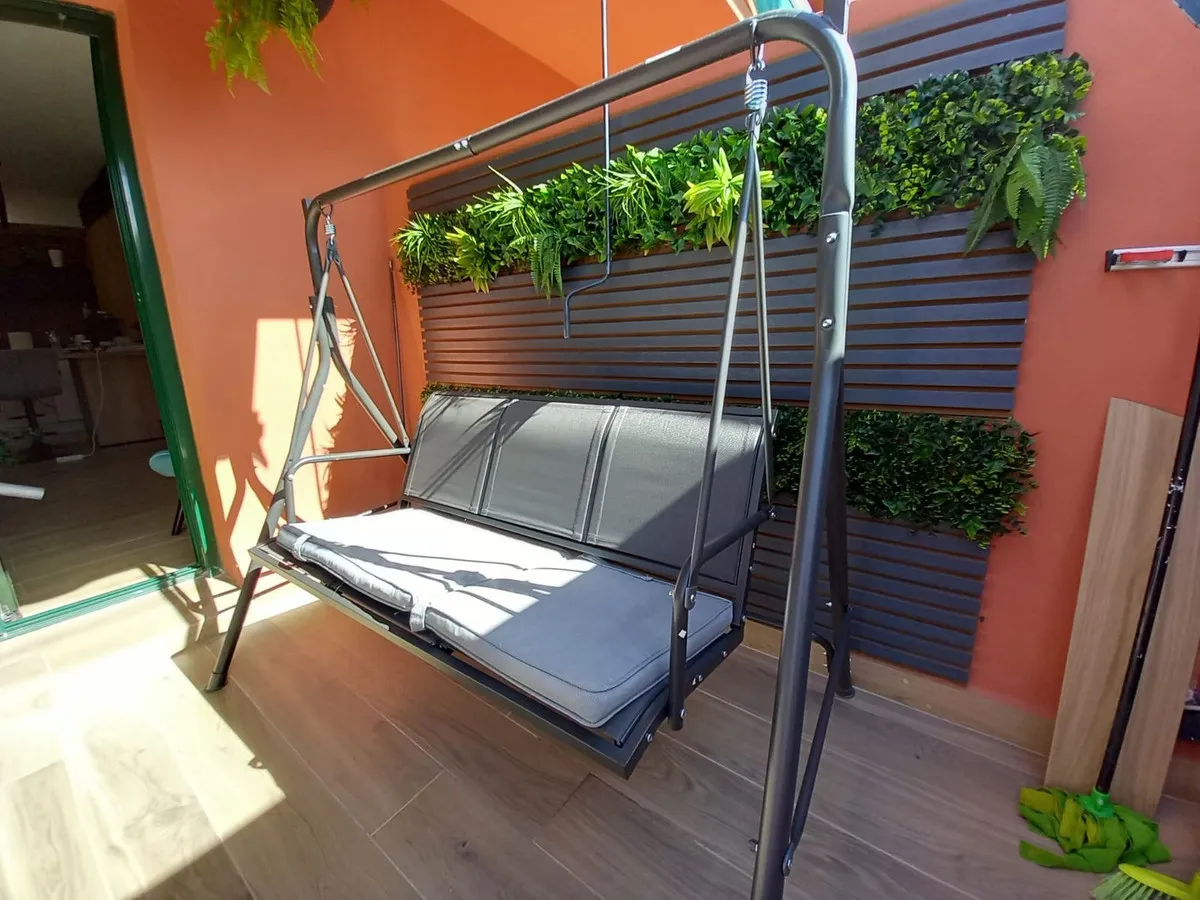 cbf55a3b-3c8d-41da-9478-f6c997a1de53