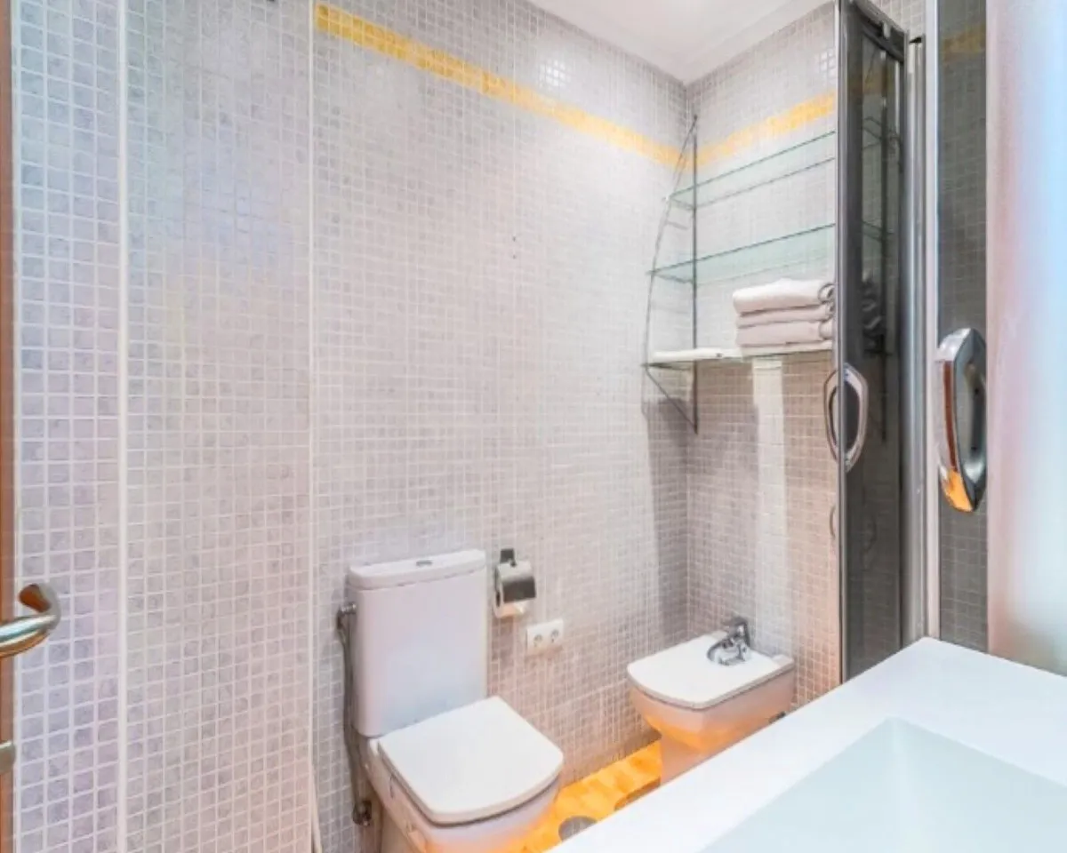 78bba5f9-e20d-449e-958d-bccbb377e92e