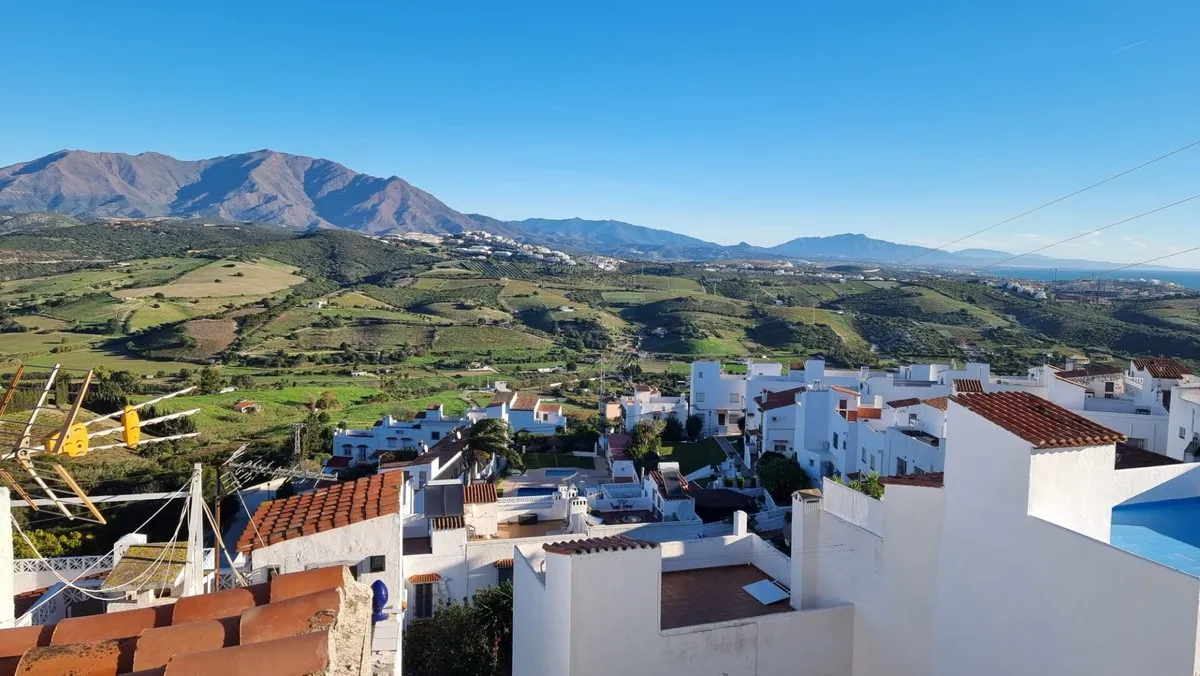 9306efed-d5c7-4705-898d-078d4f91ba5c