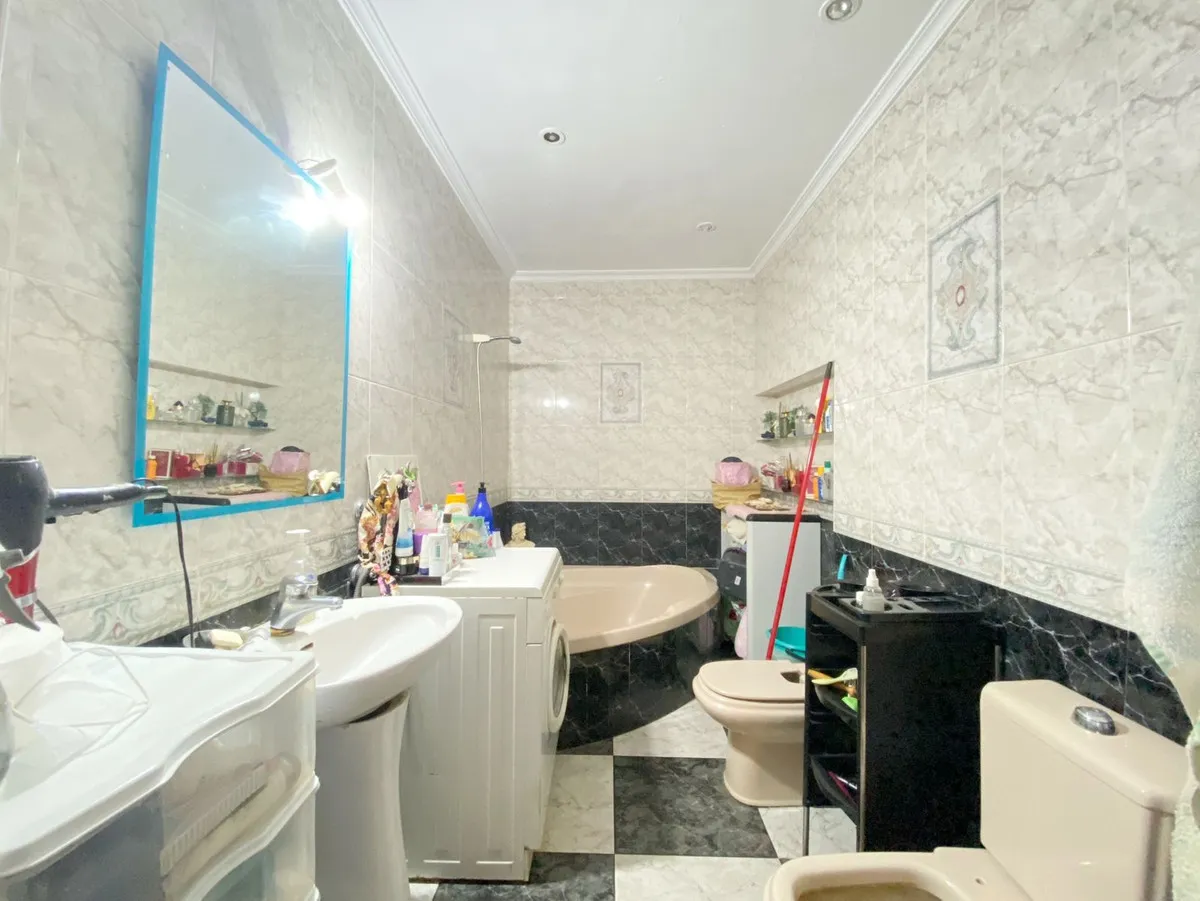 01e2ba5c-1d31-405e-a930-67432f2869e3