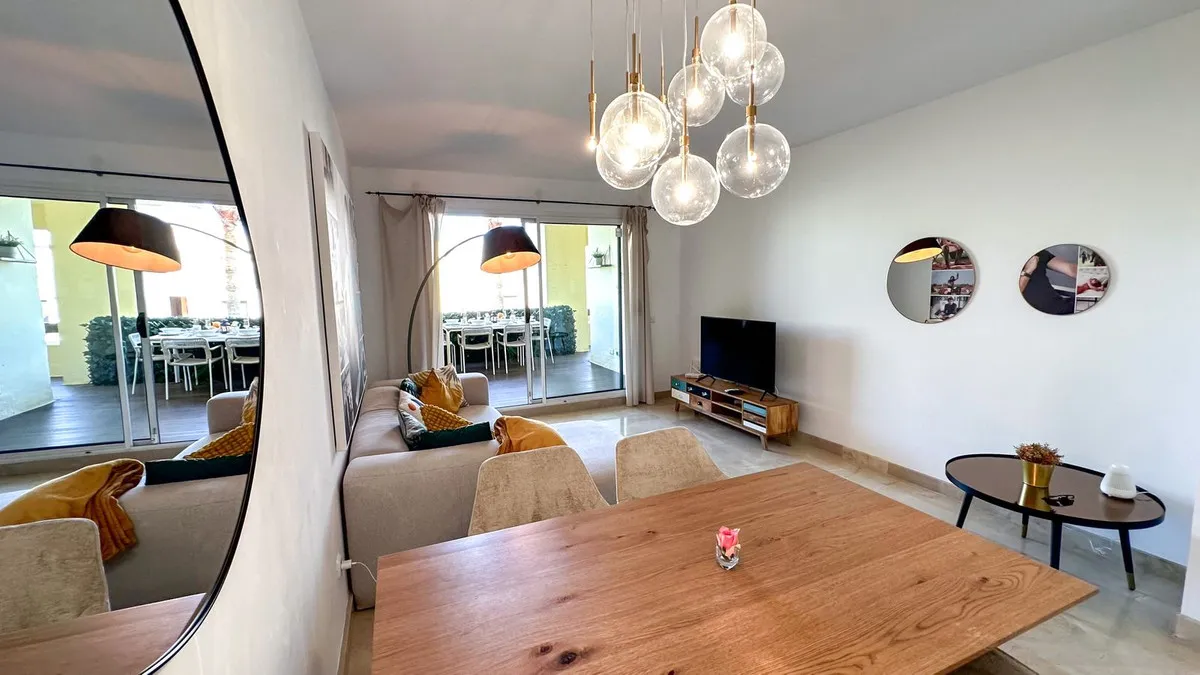 58a25f7b-be0b-4243-a838-5d52a1336876