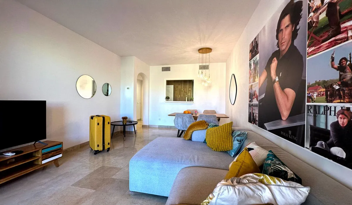 8f23f79b-db95-42b2-9bac-bcfb095d2b25