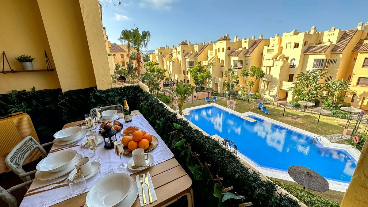 c4c35945-51d6-4ece-a079-aa8963338ce7