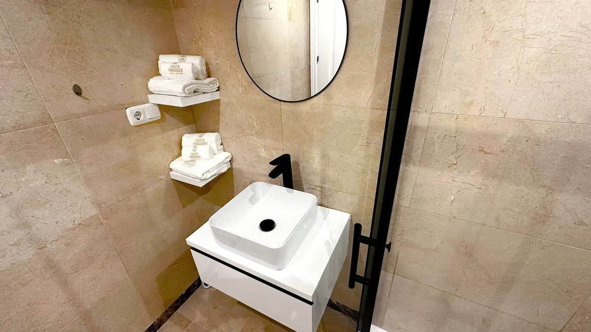 f24d0f46-c4ad-4ef0-8fda-5f1814c4d4fc