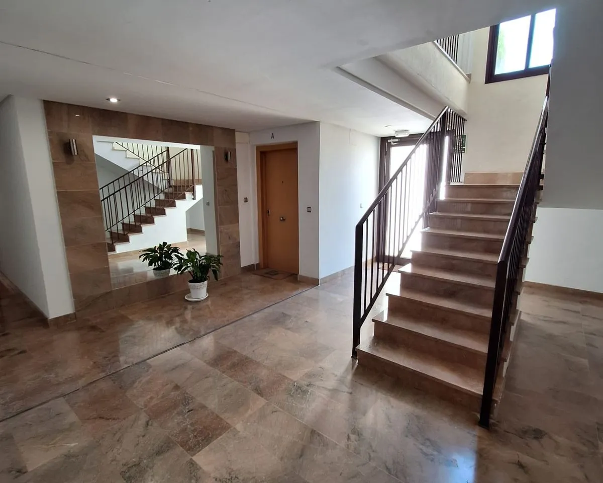 3b7e656f-9546-459c-b099-8d79eebaba6d