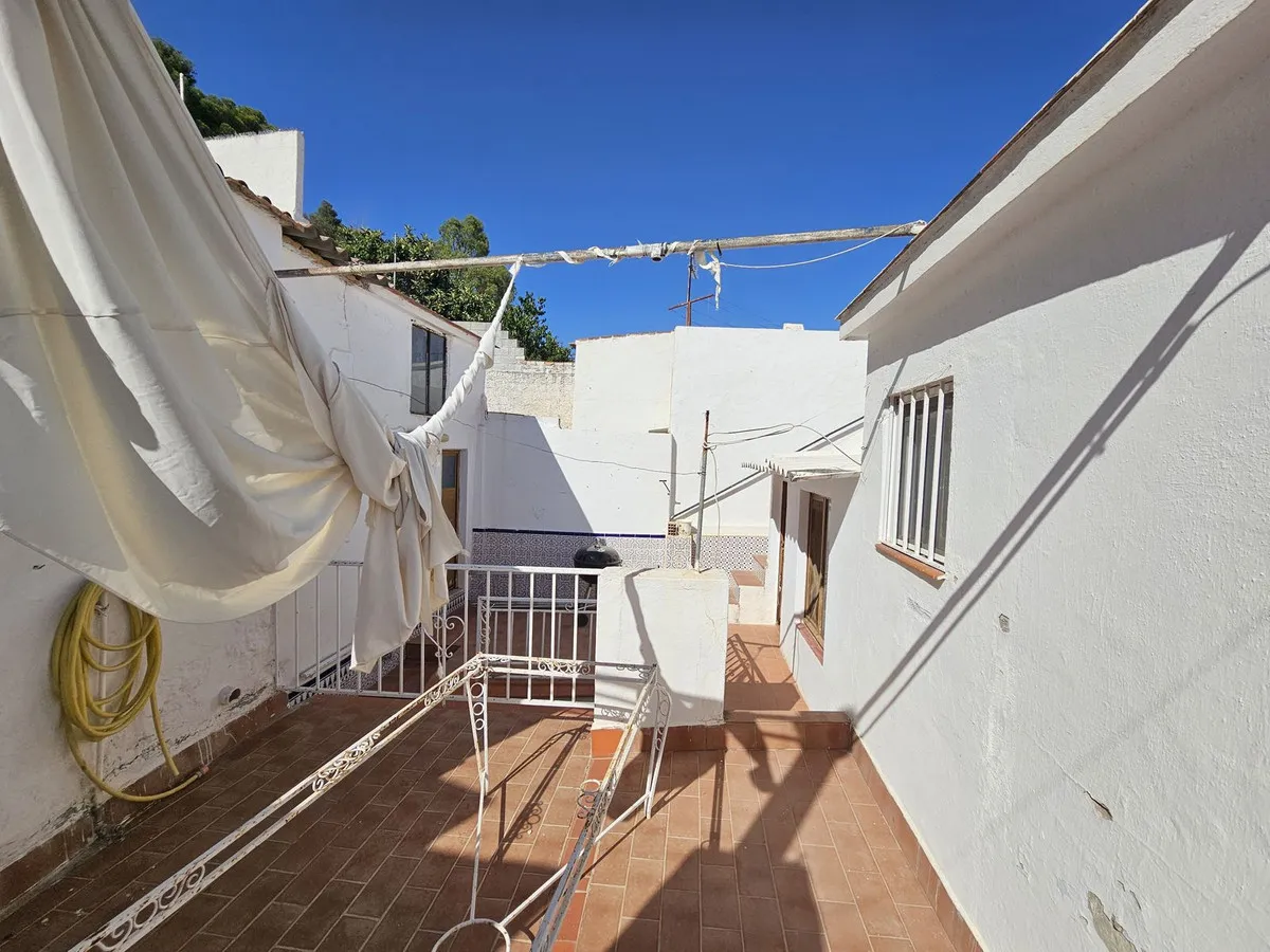 239a36a1-3079-487f-9fd5-ebae35c193bd