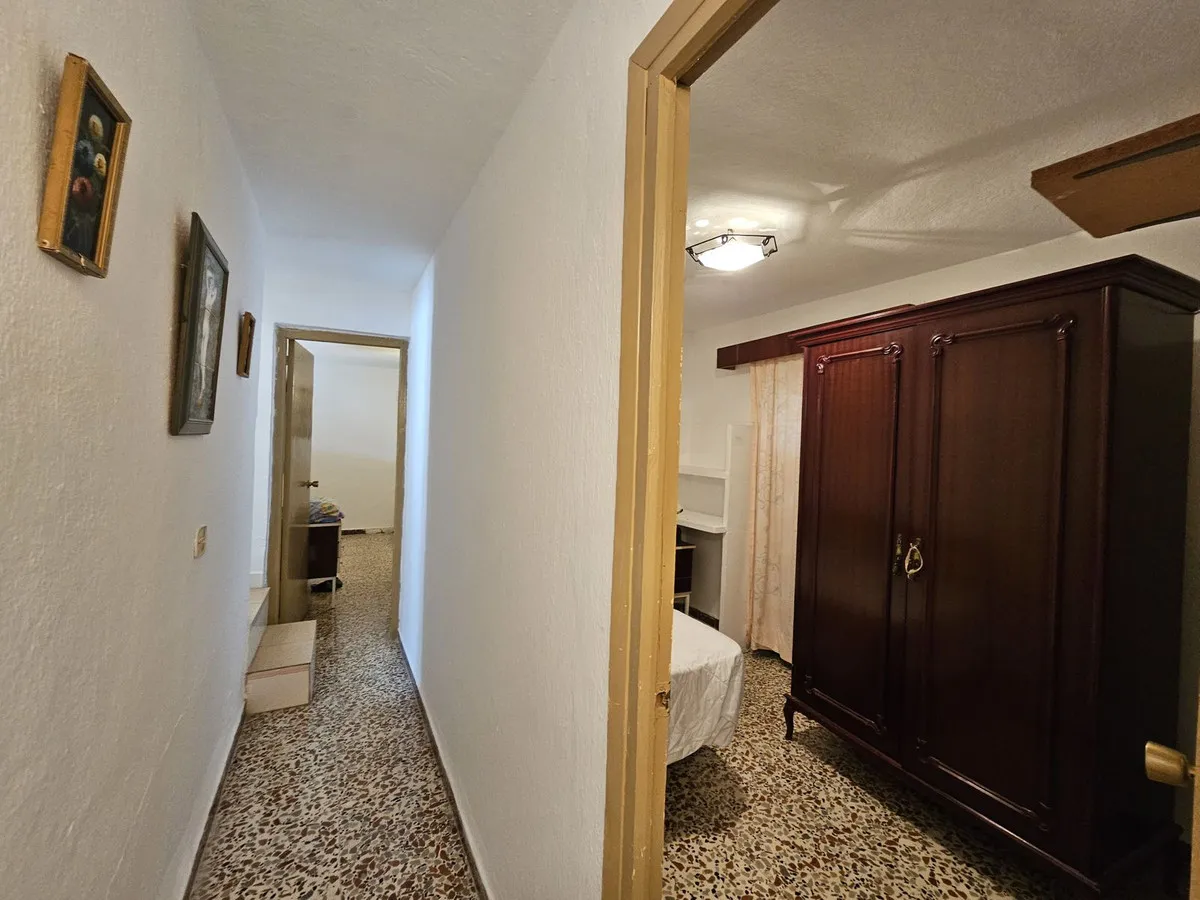 4a1c016e-b3a8-41a0-9d82-bf9223867238