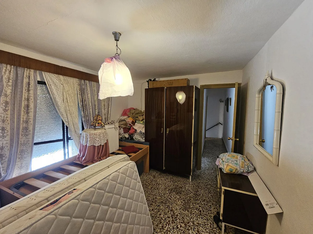 6b770b10-98a1-4c3e-9a9c-6176ed50b438