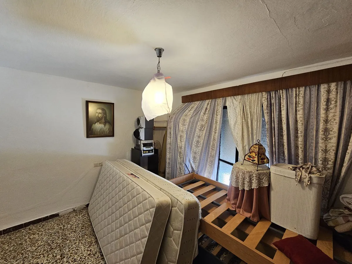 70d07ffa-303d-4d2f-b207-459863757af1