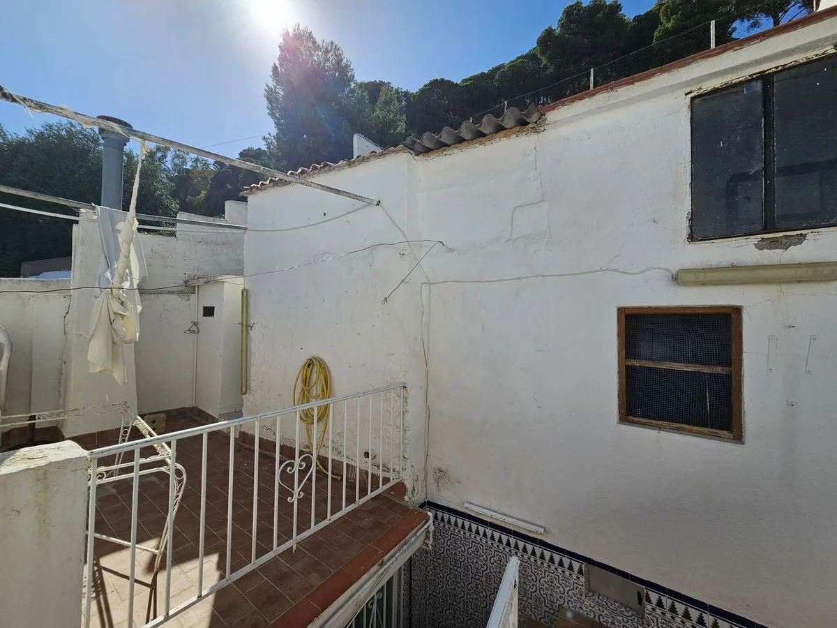 82e11d9c-aec9-4772-9378-3cd61c44b3a0