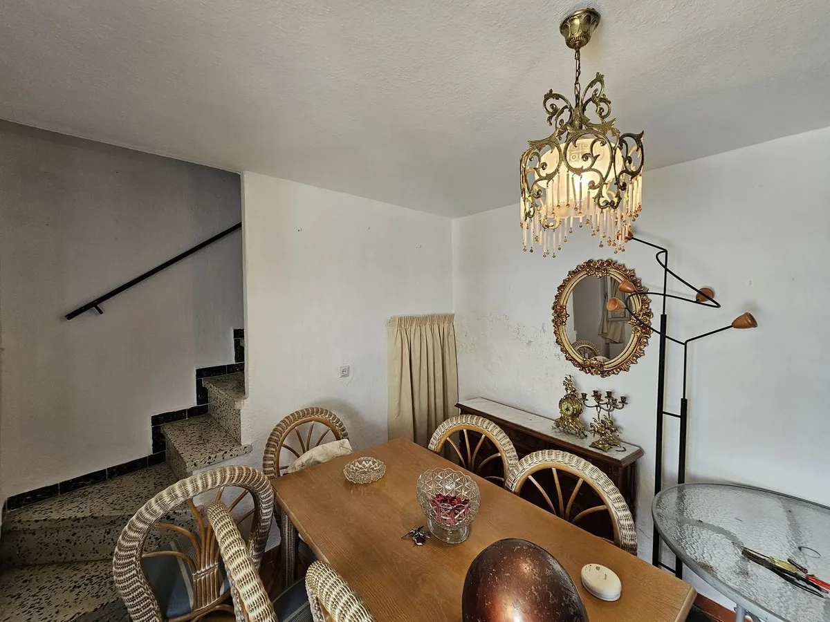 e97877cc-d596-437e-bc89-c56c0a9fe38c