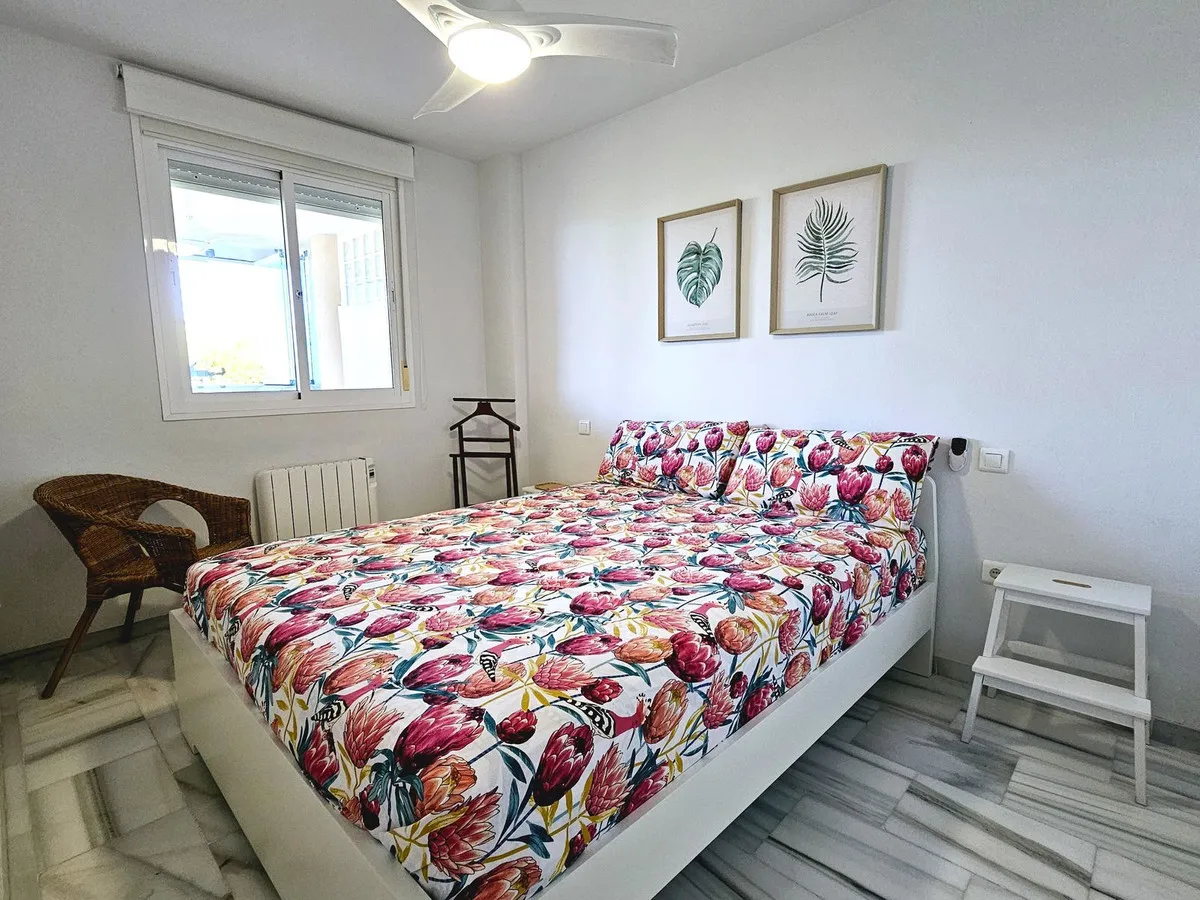 5d8fd9ee-d8d8-4a60-b0c8-37d683c81656