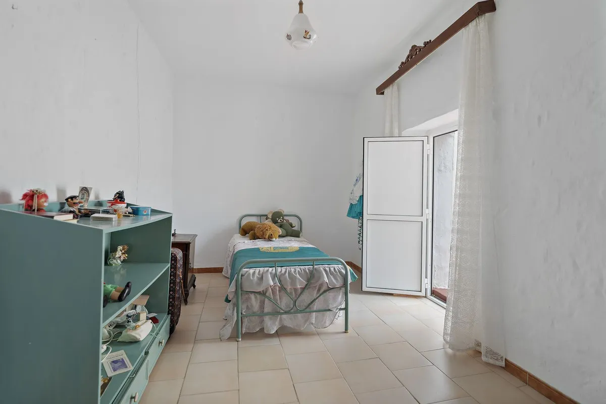 afda4661-8067-4c14-b951-a9356722cf45