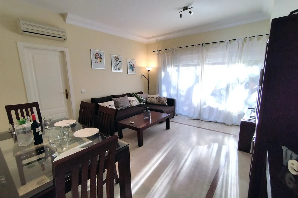 1839ee8f-2c4b-4054-b617-758c31a18e1e