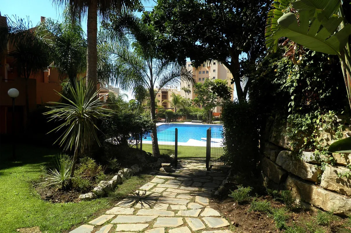 1fdb0a9b-419f-43d5-8ebe-2b6155a9e538