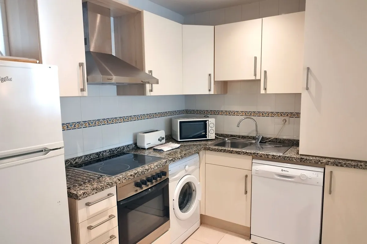 ab965857-4cbd-47c4-84cc-82b5b62b08f0