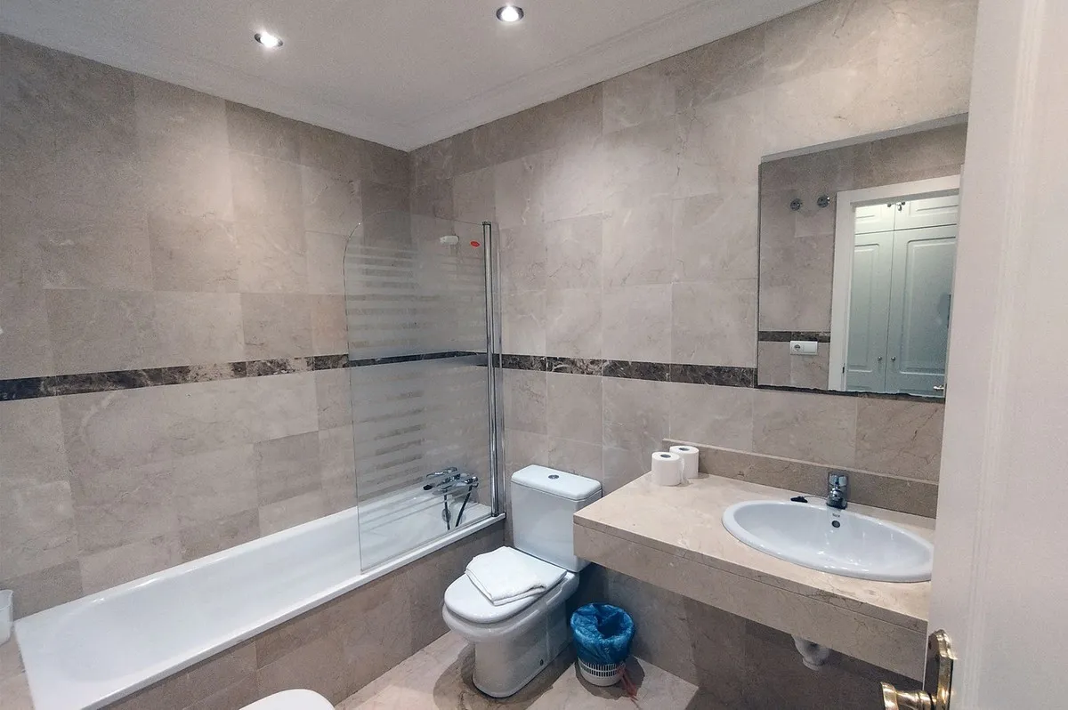 caf50470-234e-4368-8a7c-88e2fafa8de6