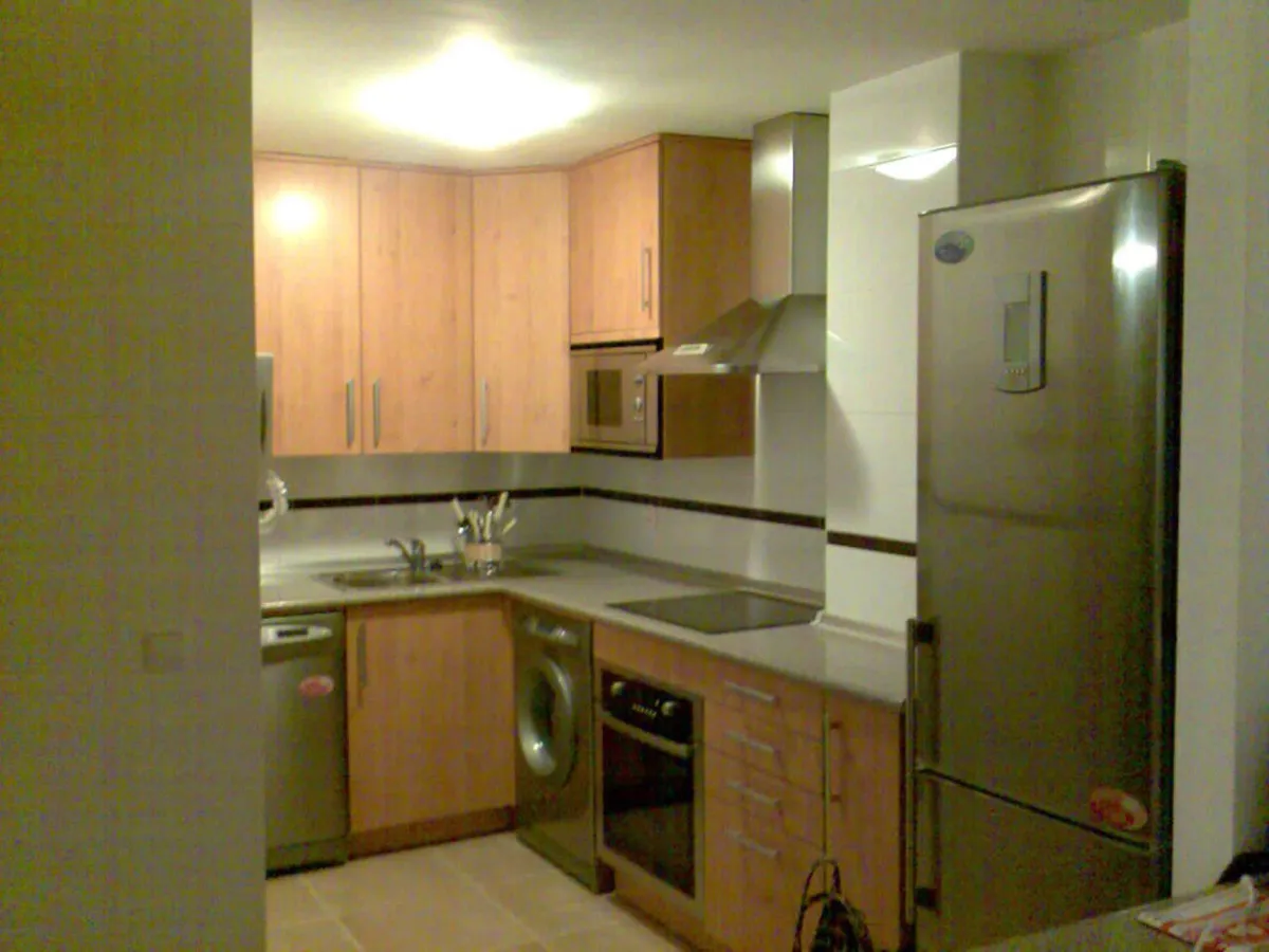 6f9b8061-a2a4-4da5-81d5-a6a9473242d4