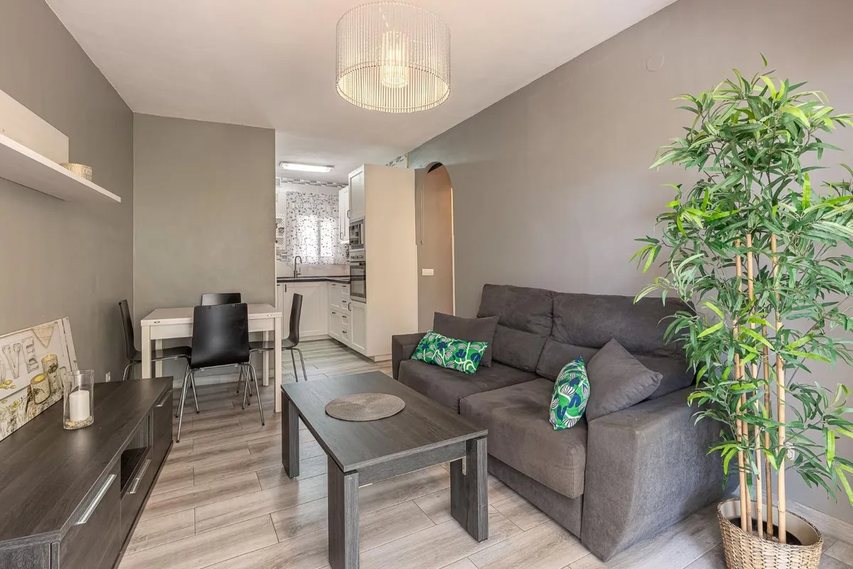 0a8e0be4-9f0c-4e4b-a38a-e527638f3a81