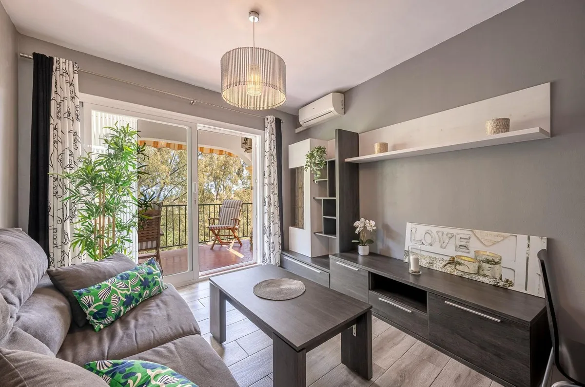 2e8ed062-6ef3-4d34-82d8-810f92eda2a8